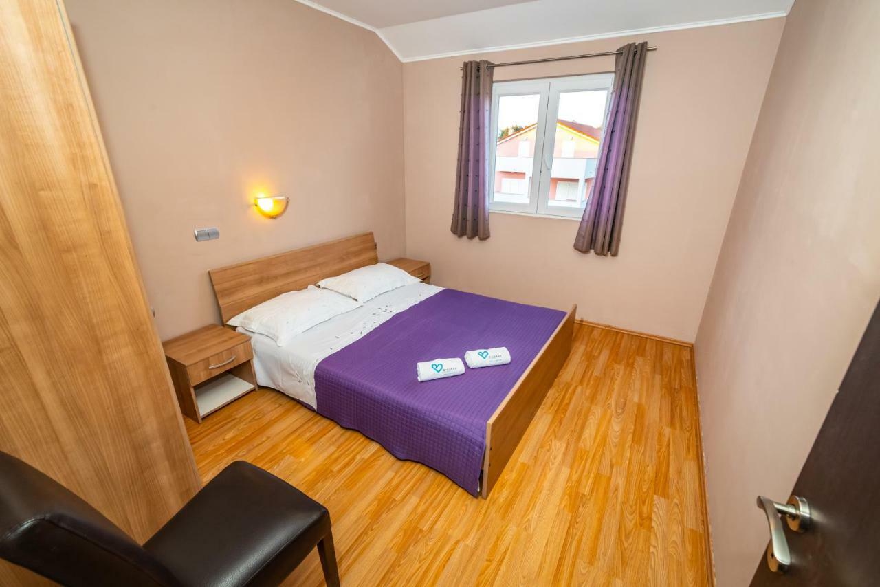 Apartment Adrian Biograd Na Moru Εξωτερικό φωτογραφία